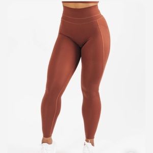 ALPHALETE ALPHALUX FORCE LEGGING